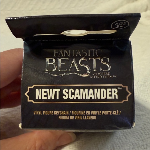 Funko Fantastic Beasts Newt Scamander Keychain - Picture 2 of 3